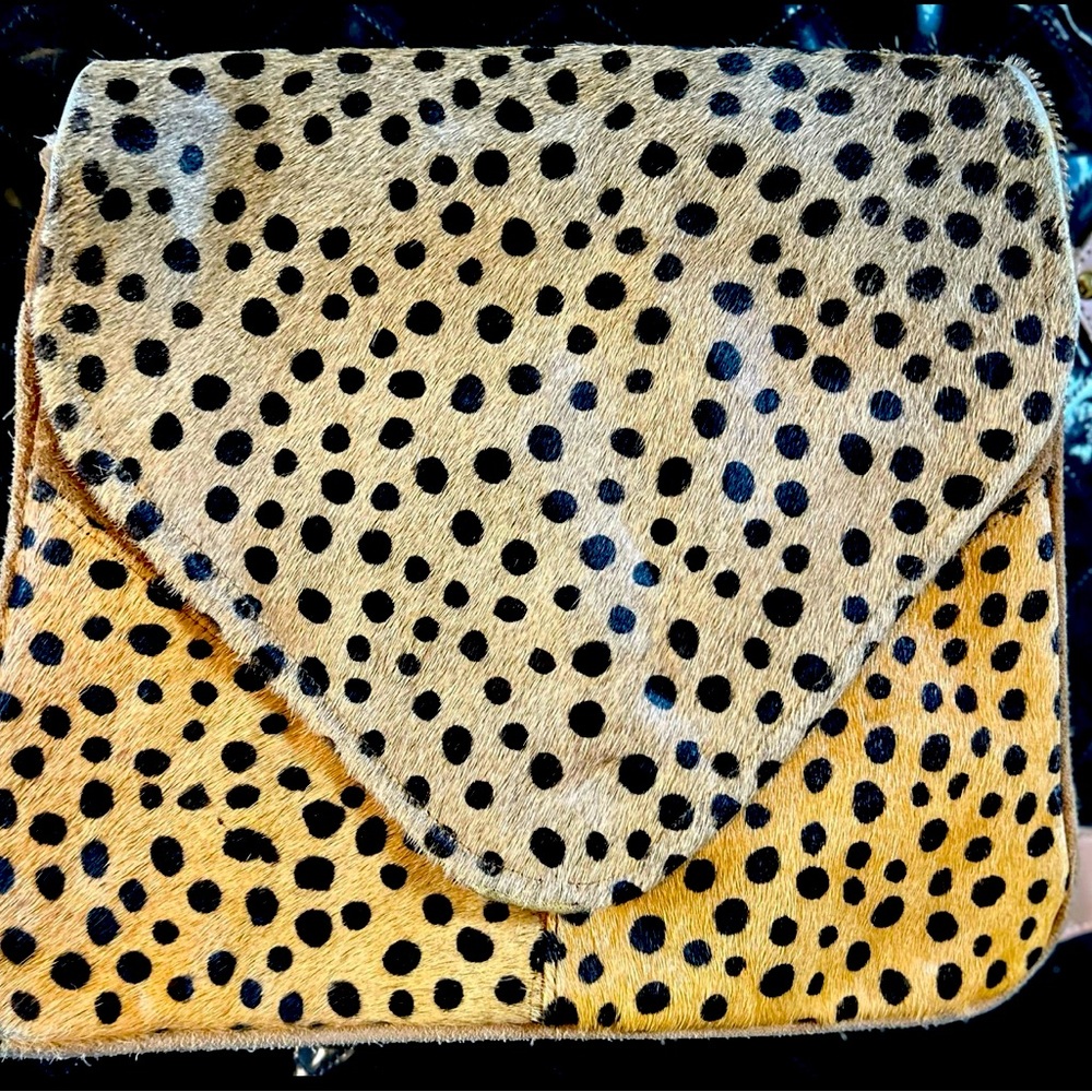 Cross tree lane clutch 
In excellent condition